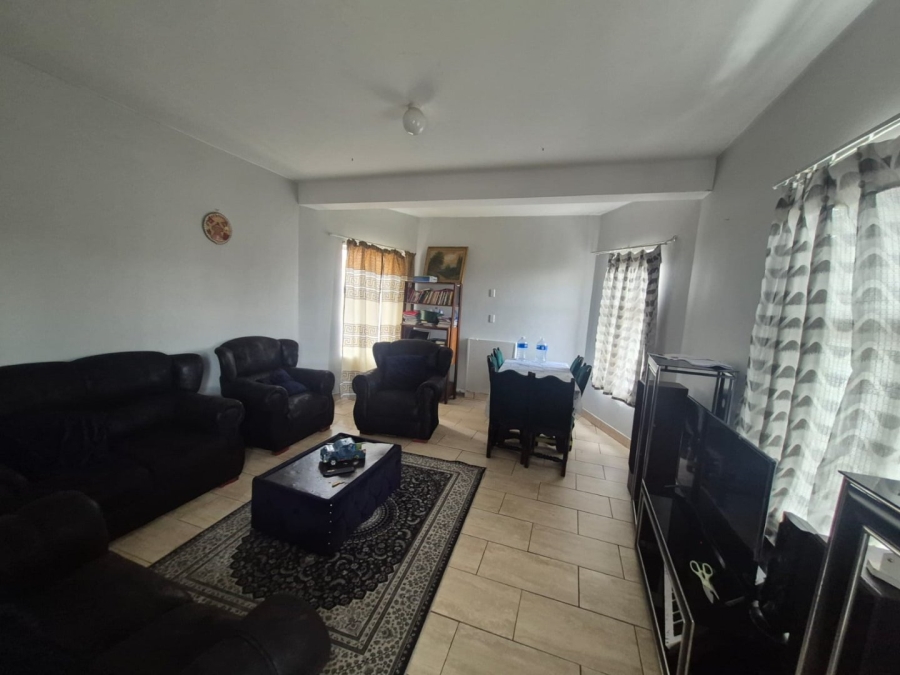 2 Bedroom Property for Sale in Port Elizabeth Central Eastern Cape